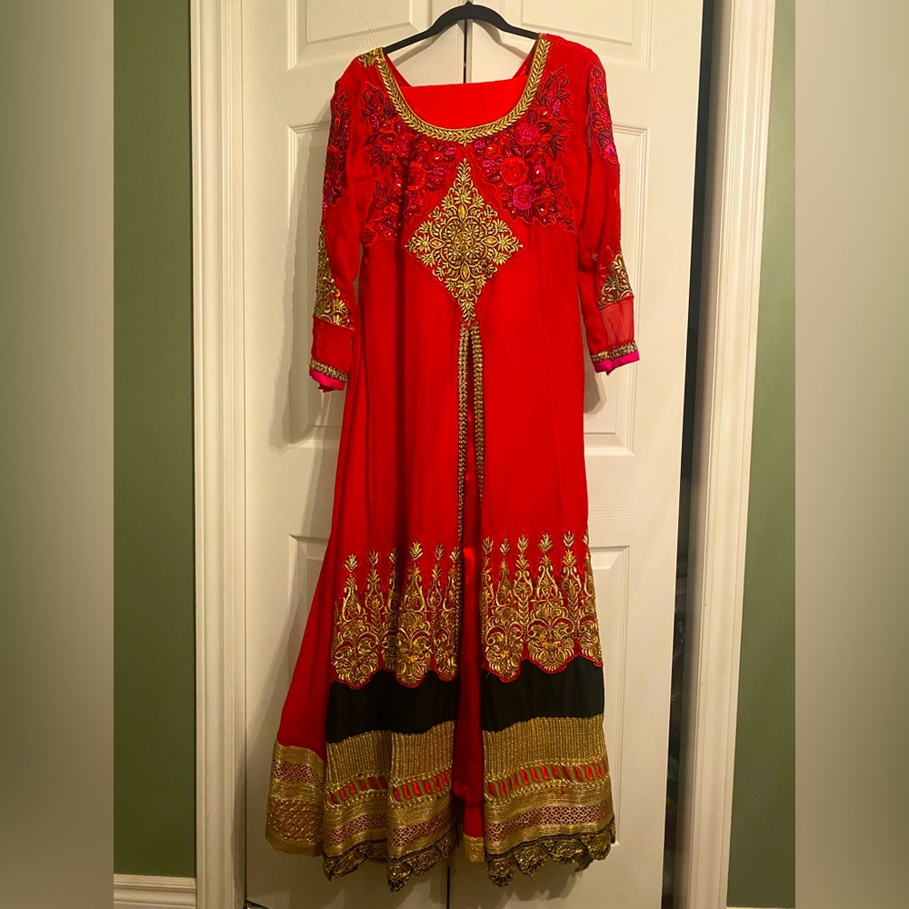 Indian - Long Dress with tights and neck scarf